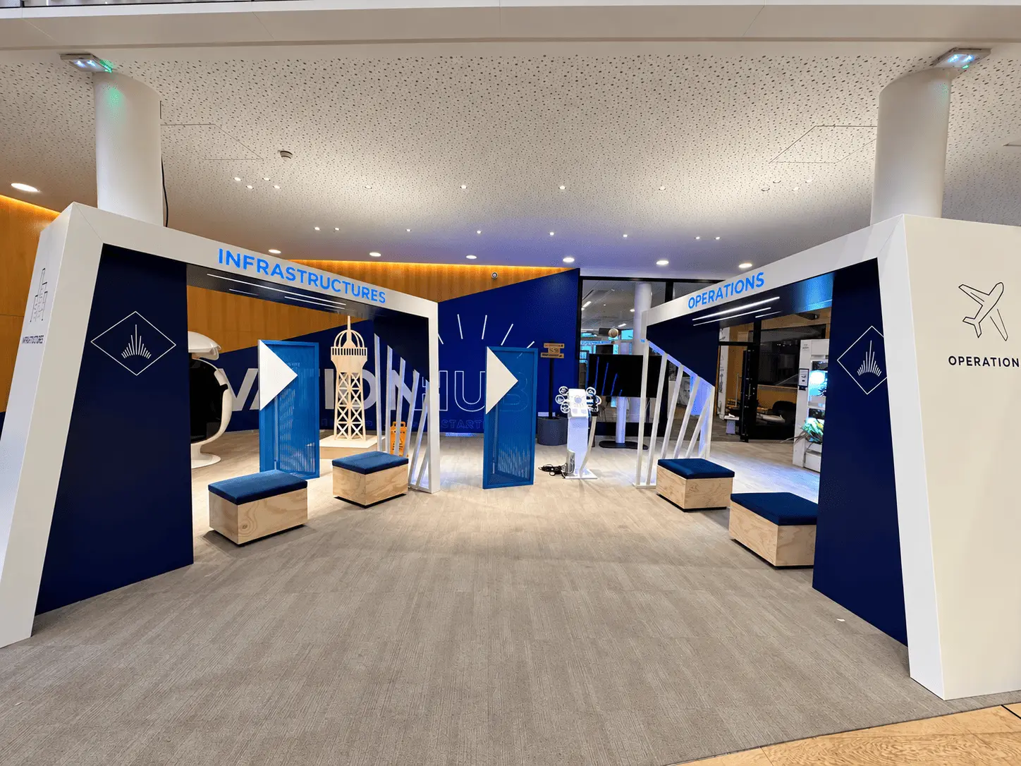 salons VIP Lounge American Airlines - Agencement Aéroport & Gare