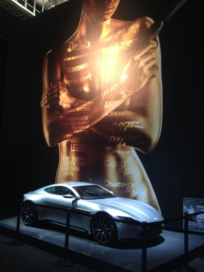 Exposition James Bond