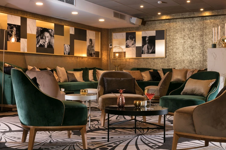 Naos Hôtel Groupe - Niepce 2017 - bar - lounge