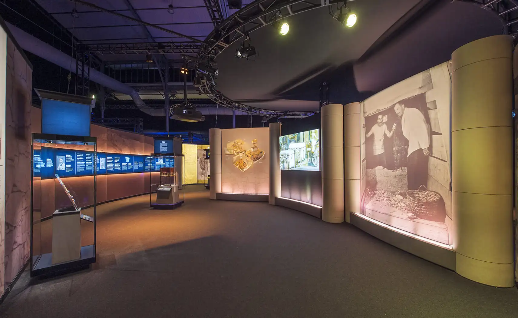 Exposition Toutankhâmon, le trésor du pharaon Pierre_et_Gilles